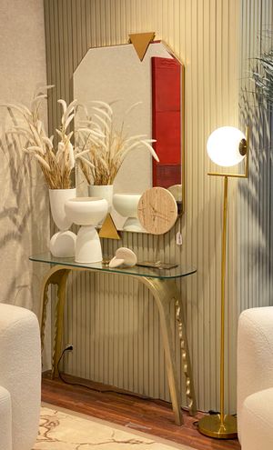LIGHT TRAVENTINE MARBLE TABLECLOCK WITH IRON STAND - 429-980004
